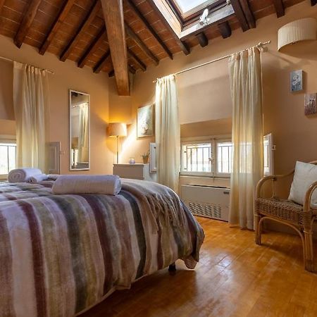 50Mt Dalle Mura+Parcheggio*Appartamento Tipico* Lucca Luaran gambar
