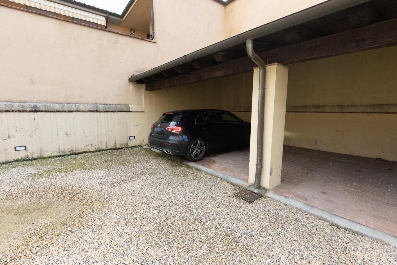 50Mt Dalle Mura+Parcheggio*Appartamento Tipico* Lucca Luaran gambar